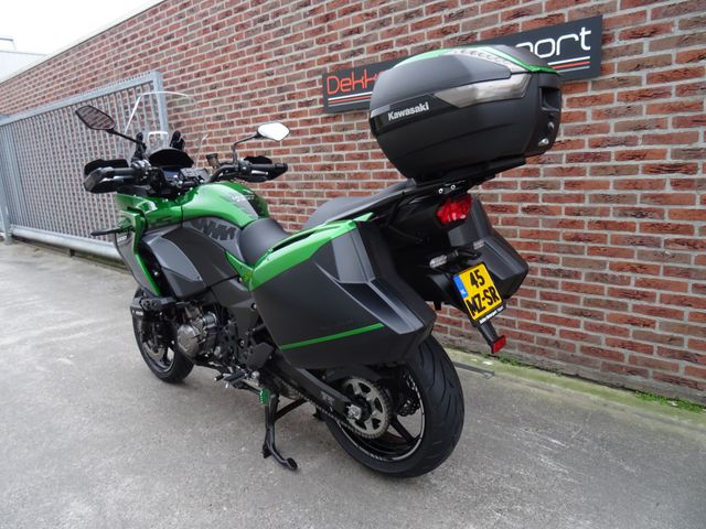 kawasaki - versys-1000-se-grand-tourer