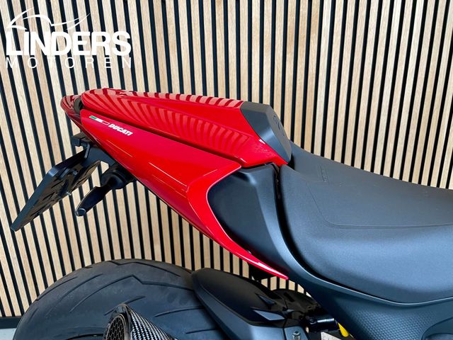 ducati - monster--