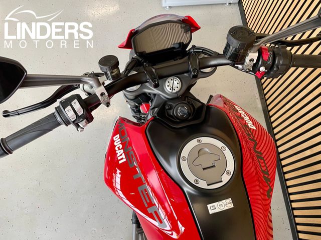 ducati - monster--