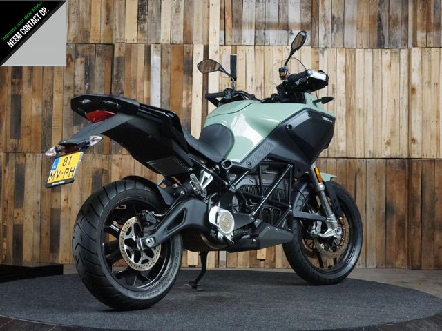 zero - dsr-x-zf-17.3