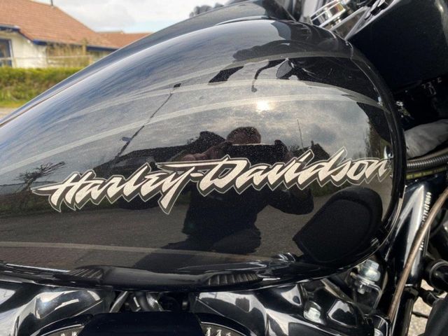 harley-davidson - street-glide-cvo-flhxse