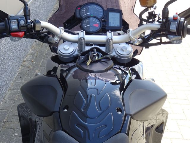 bmw - f-800-gs