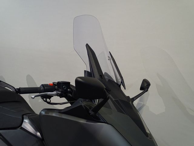 yamaha - tmax-tech-max