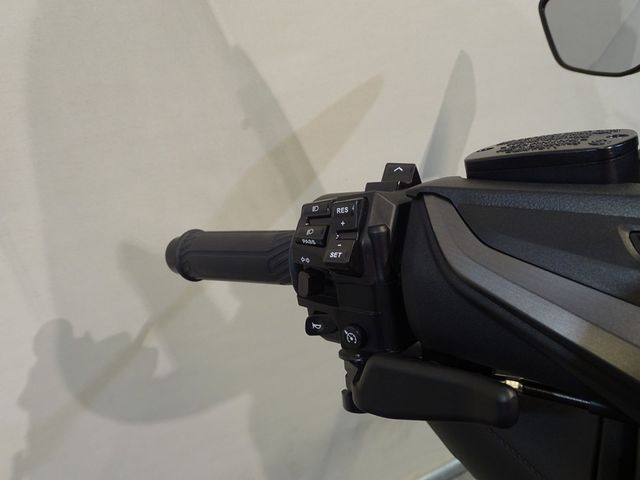 yamaha - tmax-tech-max