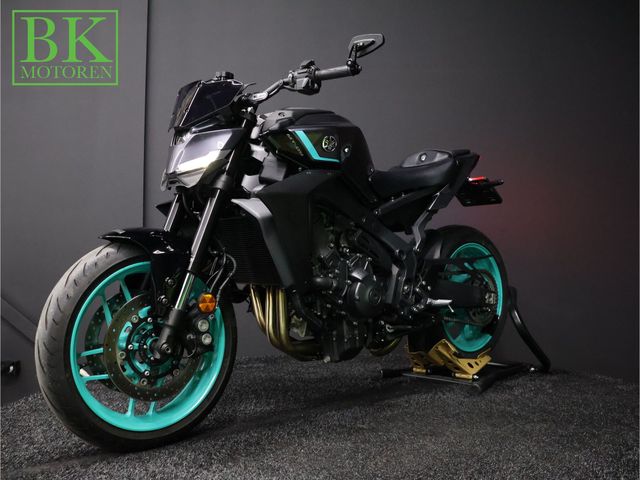 yamaha - mt-09-y-amt