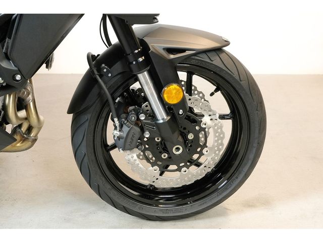 kawasaki - versys-650-grand-tourer