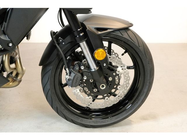 kawasaki - versys-650-grand-tourer