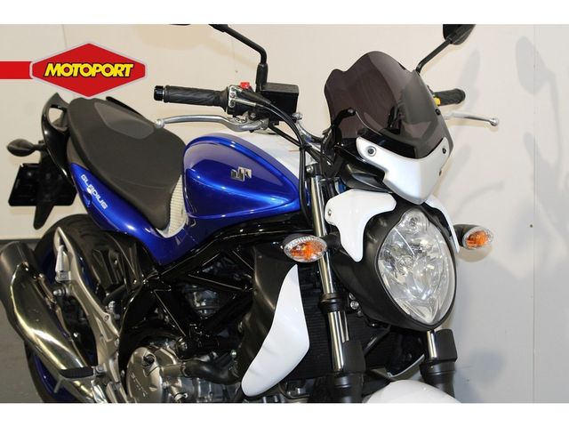 suzuki - sfv-650-gladius-abs