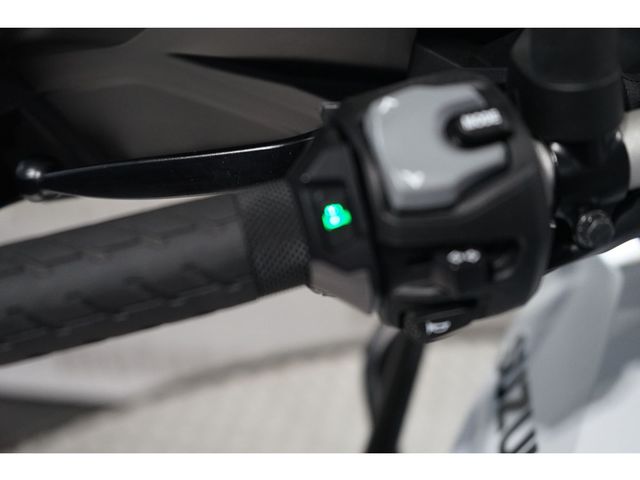 suzuki - v-strom-800-de