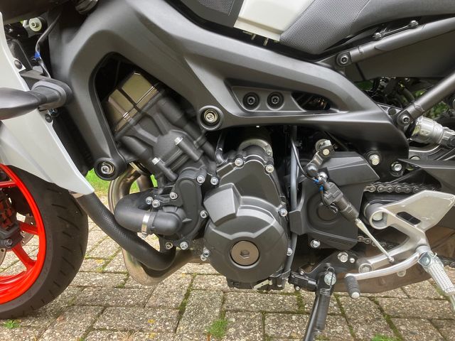 yamaha - mt-09-abs