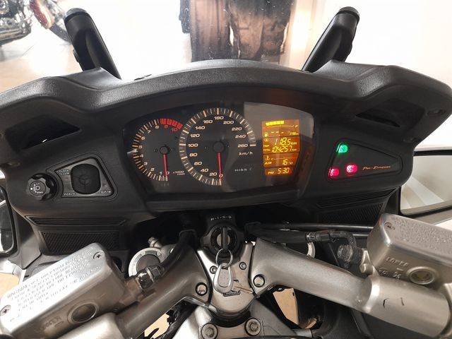 honda - st-1300-pan-european-abs