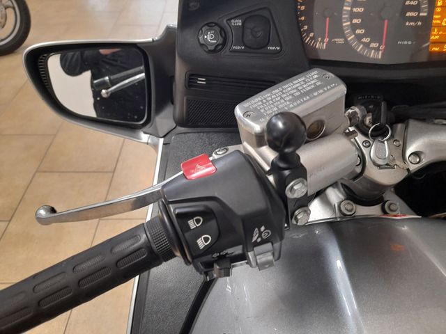honda - st-1300-pan-european-abs