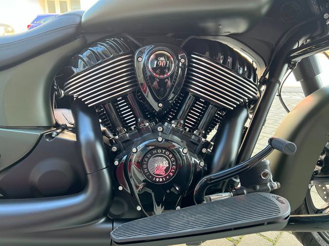 indian - chieftain-dark-horse