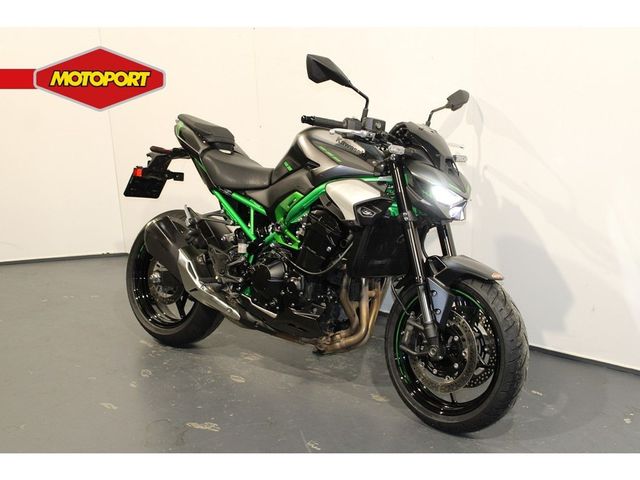 kawasaki - z900