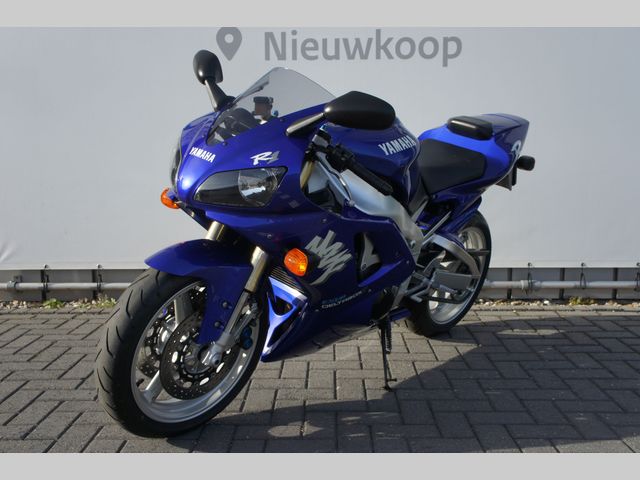 yamaha - r1