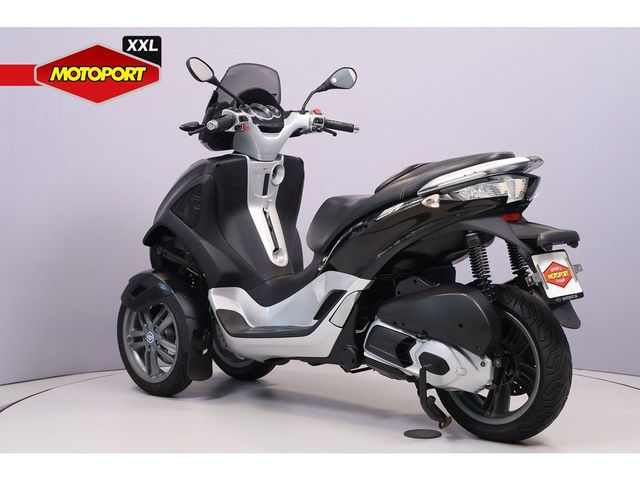 piaggio - mp3-300-yourban