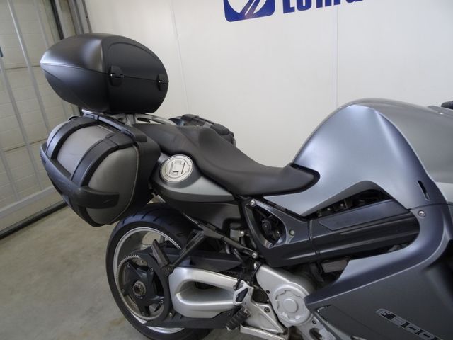 bmw - f-800-st
