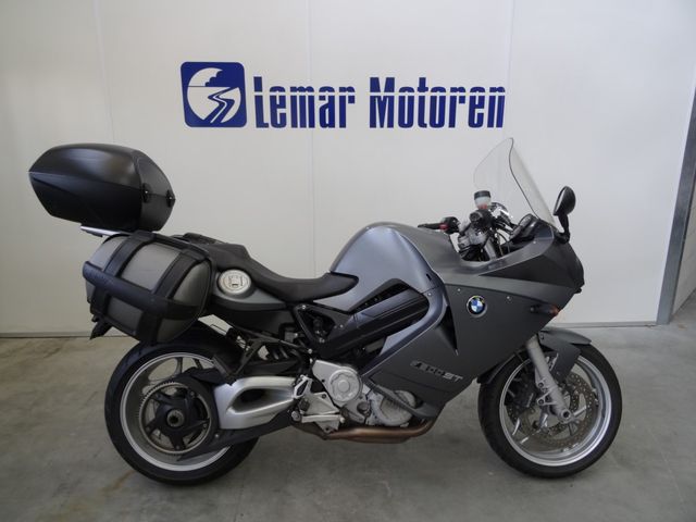 bmw - f-800-st