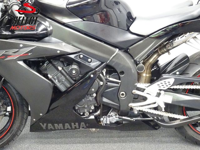 yamaha - yzf-r1