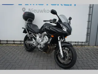 YAMAHA FZ 6 N FAZER – foto 3