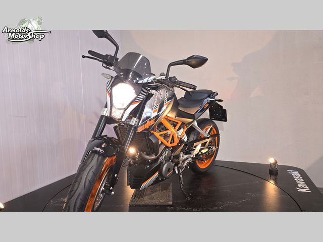 ktm - 390-duke