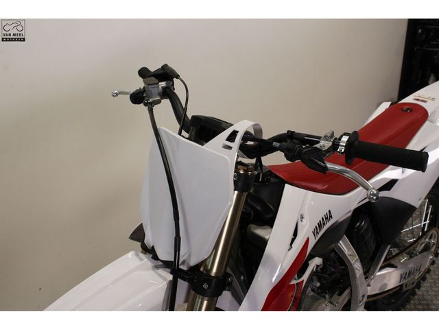 yamaha - yz-125-70th-anniversary-edition