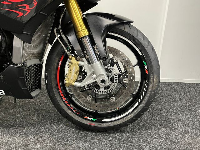 aprilia - tuono-v4-r-aprc