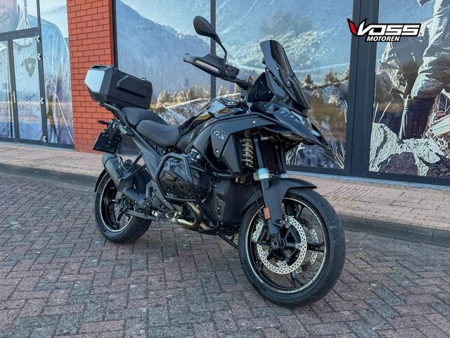 bmw - r-1300-gs-triple-black