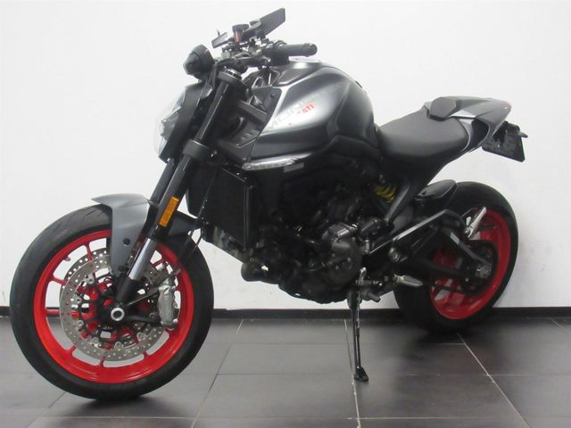 ducati - monster--