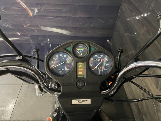 moto-guzzi - california-2