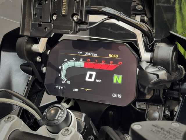 bmw - r-1250-gs-hp
