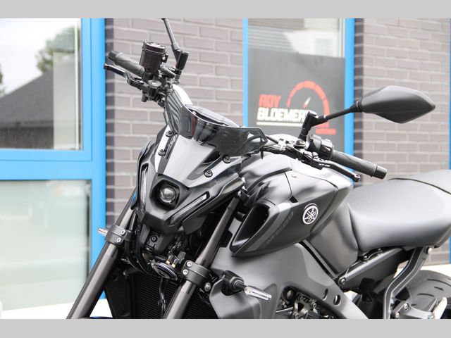 yamaha - mt-09