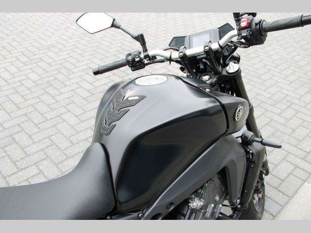 yamaha - mt-09