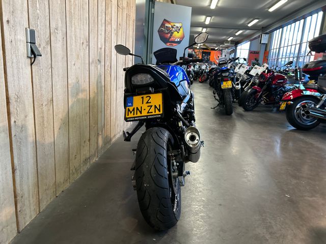 suzuki - gsr-750-a
