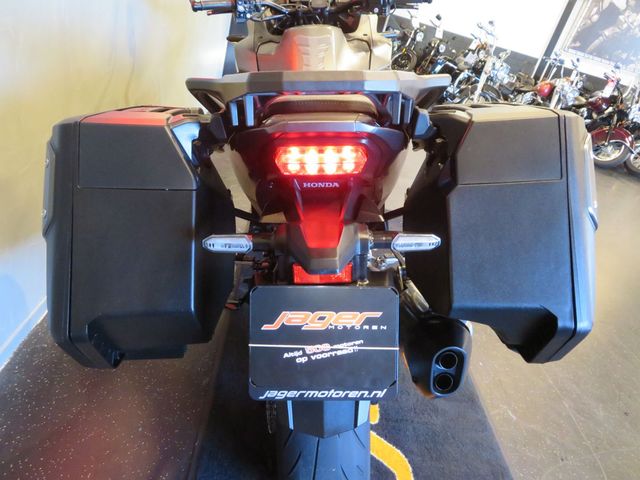 honda - nt-1100