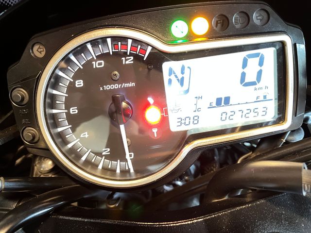 suzuki - gsr-750-a