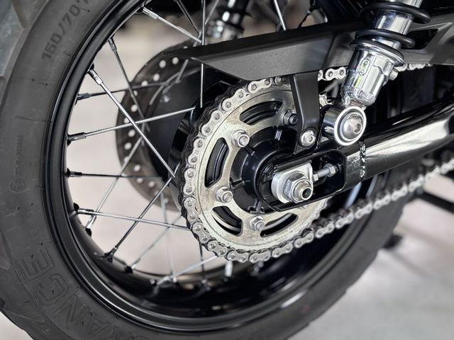 triumph - street-scrambler