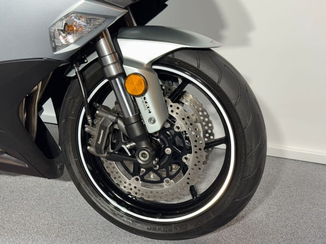 kawasaki - z-1000-sx-abs