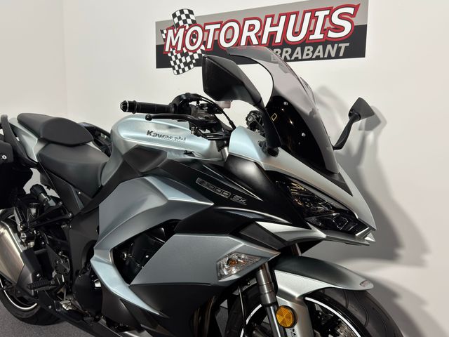 kawasaki - z-1000-sx-abs