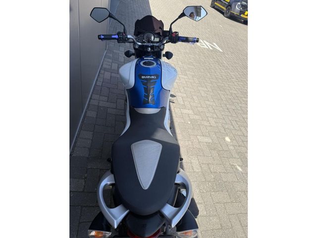 suzuki - gladius