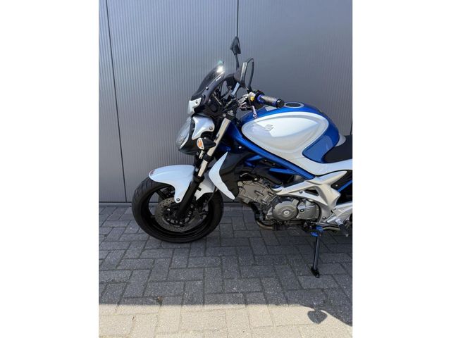 suzuki - gladius