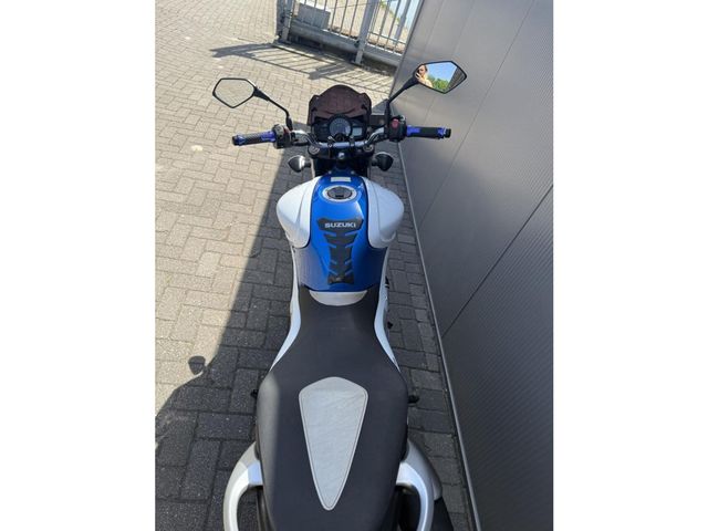 suzuki - gladius