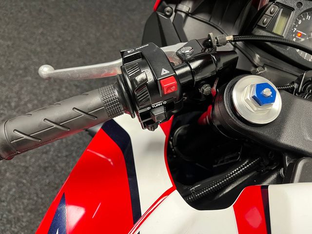 honda - cbr-600-rr