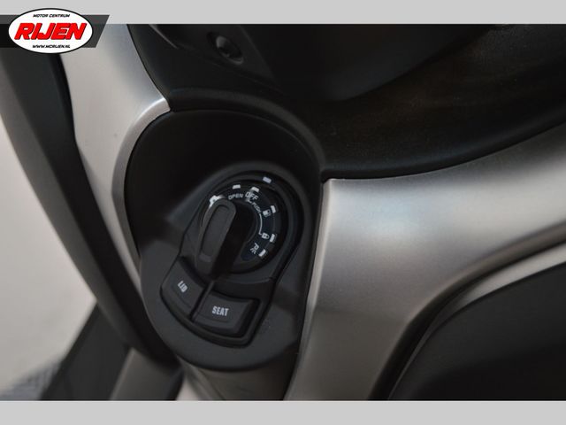 yamaha - x-max-400-tech-max