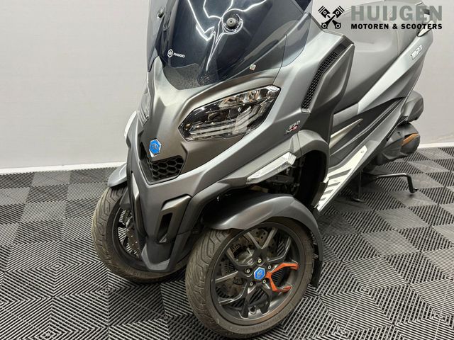 piaggio - mp3-530-hpe-advance-exlusive