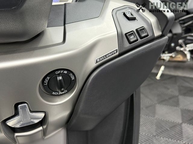 piaggio - mp3-530-hpe-advance-exlusive