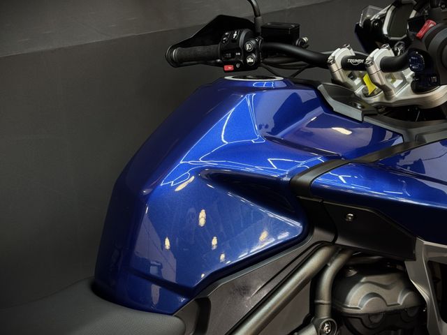 triumph - tiger-explorer-xrx