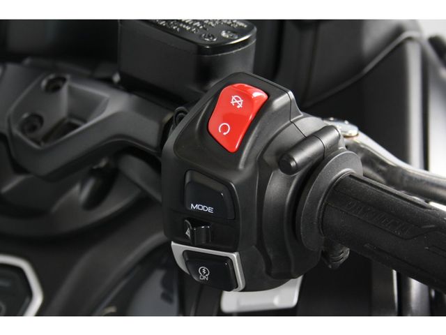 yamaha - tmax-tech-max