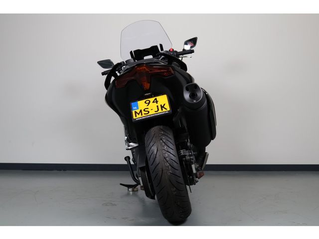 yamaha - tmax-tech-max