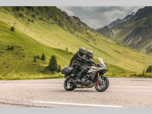 suzuki - gsx-s-1000-gx